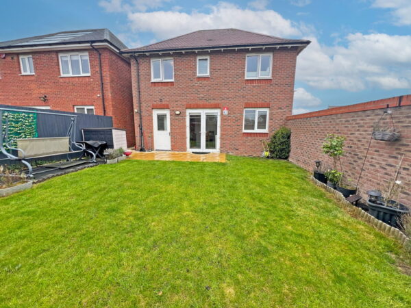 Borrowby Close, Hamilton, Leicester, Leicestershire, LE5 1WQ