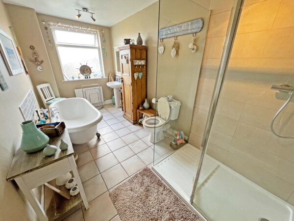 Victoria Street, Narborough, Leicester, Leicestershire, LE19 2DQ