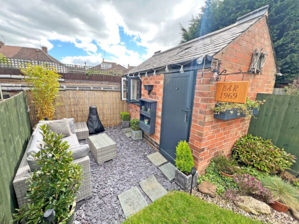 Victoria Street, Narborough, Leicester, Leicestershire, LE19 2DQ