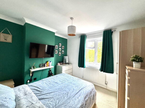 Newlands Avenue, Shepshed, Loughborough, Leicestershire, LE12 9DW