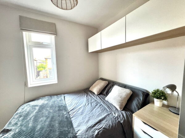 Newlands Avenue, Shepshed, Loughborough, Leicestershire, LE12 9DW