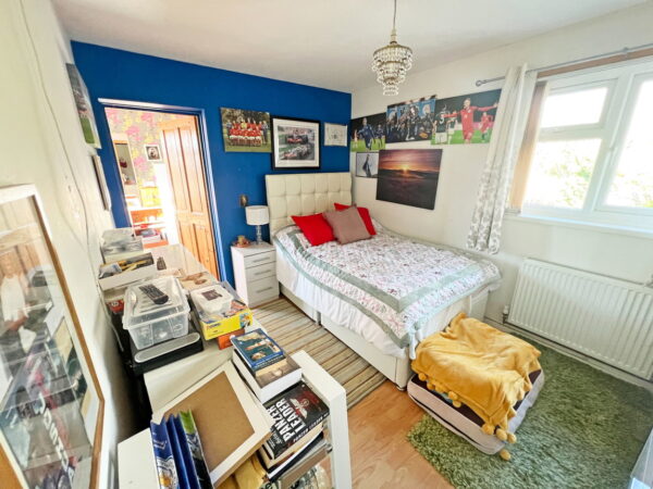 Manor Drive, Leicester, Leicestershire, LE4 1BL