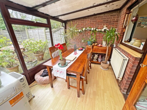 Manor Drive, Leicester, Leicestershire, LE4 1BL