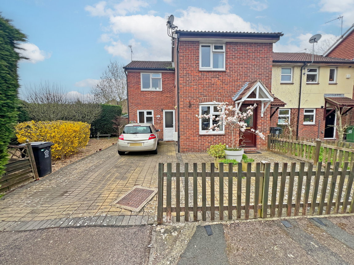 Manor Drive, Leicester, Leicestershire, LE4 1BL
