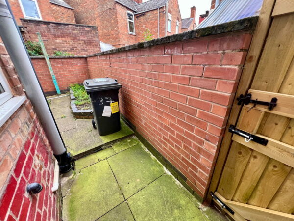 Vaughan Street, Leicester, Leicestershire, LE3 5JN