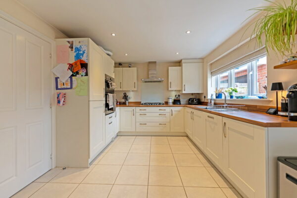 Lacewing Drive, Biddenham, Bedford, Bedfordshire, MK40 4UP