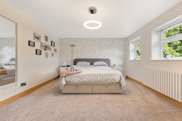 Bridle Road, Burton Joyce, Nottingham, NG14 5FT