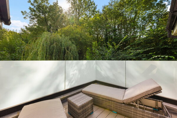 Bridle Road, Burton Joyce, Nottingham, NG14 5FT