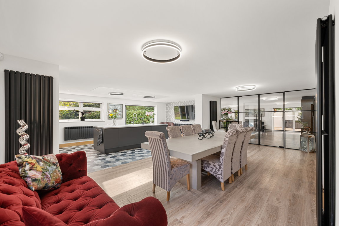 Bridle Road, Burton Joyce, Nottingham, NG14 5FT