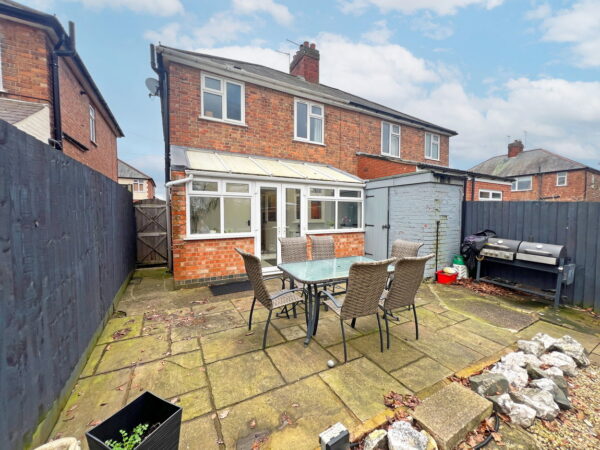 Newlands Avenue, Shepshed, Loughborough, Leicestershire, LE12 9DW