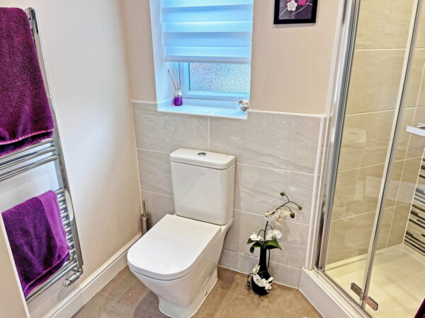 Wisteria way, Loughborough, Leicestershire, Leicestershire, LE11 2WJ