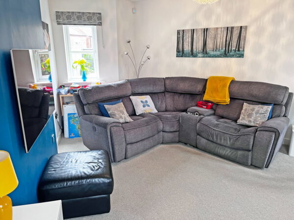 Wisteria way, Loughborough, Leicestershire, Leicestershire, LE11 2WJ