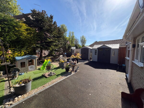 Gleneagles Drive, Skegness, Lincolnshire, PE25 1DR