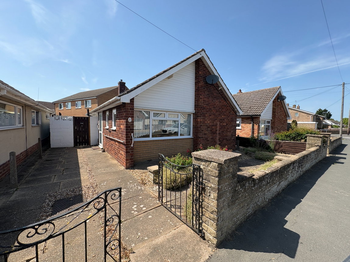Queens Road, Skegness, Lincolnshire, PE25 2EU
