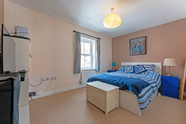 Burr Close, Kempston, Bedford, MK42 7FF