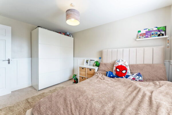 Silvester Road, Weldon, Corby, Northamptonshire, NN17 3FX
