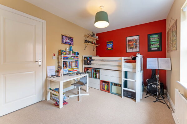Burr Close, Kempston, Bedford, MK42 7FF