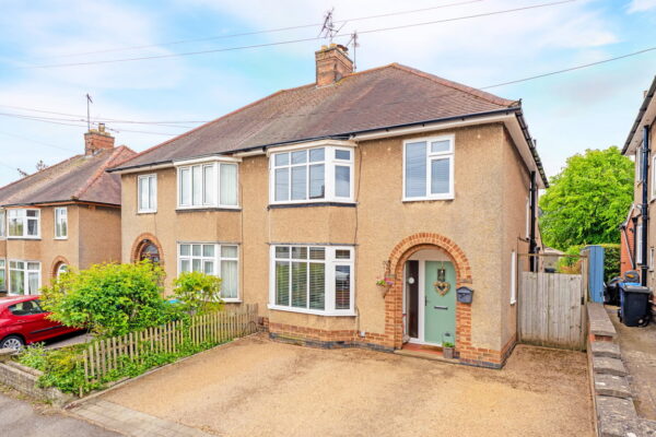 Hood Walk, Kettering, Northamptonshire, NN15 6PZ