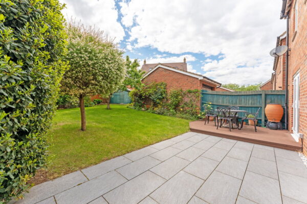 Burr Close, Kempston, Bedford, MK42 7FF