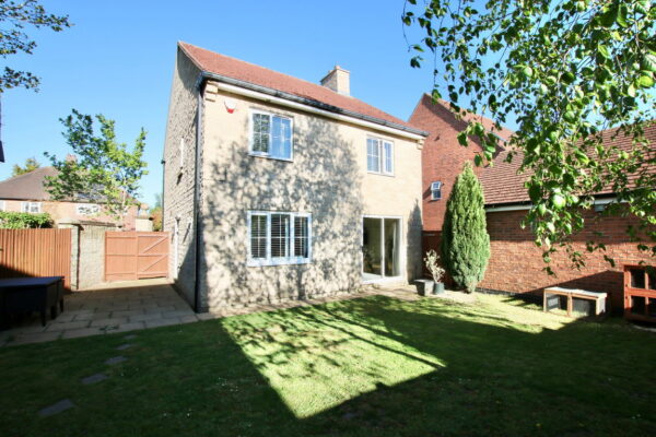 Aitchison Avenue, Hucknall, Nottingham, NG15 6LP