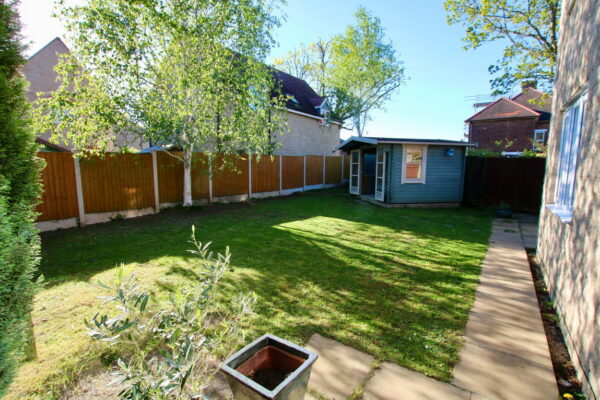 Aitchison Avenue, Hucknall, Nottingham, NG15 6LP