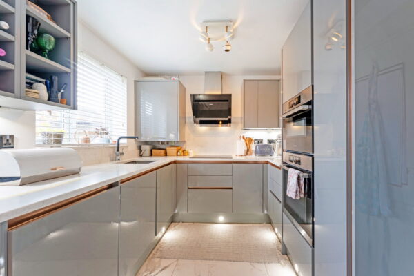 Magpie Close, Corby, Northamptonshire, NN18 8FJ