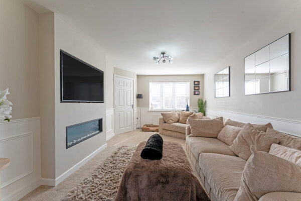 Silvester Road, Weldon, Corby, Northamptonshire, NN17 3FX