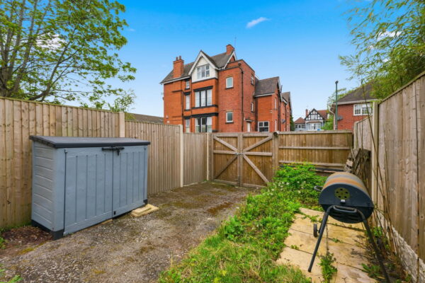 Claremont Road, Nottingham, Nottinghamshire, NG5 1BH