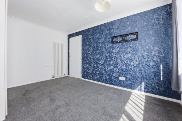 Mays Avenue, Carlton, Nottingham, Nottinghamshire, NG4 1AS