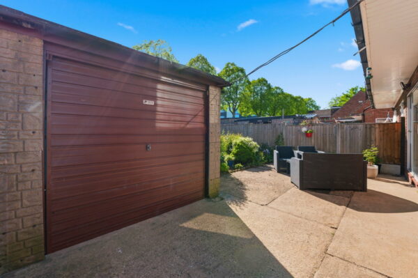 Ladbrooke Crescent, Nottingham, Nottinghamshire, NG6 0GH