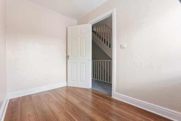 Shaw Gardens, Gedling, Nottingham, Nottinghamshire, NG4 2NY