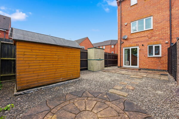 Shaw Gardens, Gedling, Nottingham, Nottinghamshire, NG4 2NY