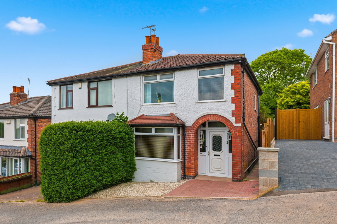 Moore Road, Mapperley, Nottingham, Nottinghamshire, NG3 6EL