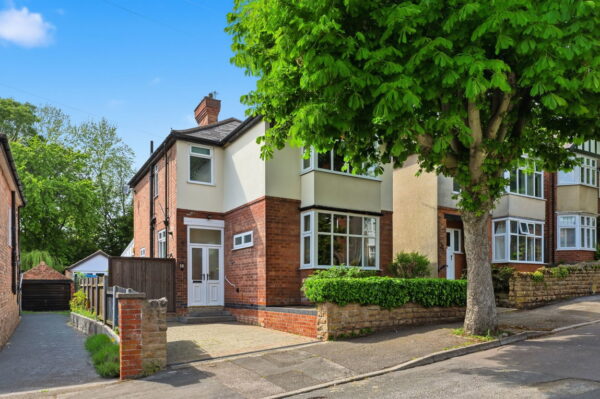 Worcester Road, Woodthorpe