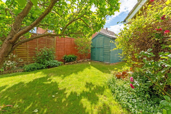 Burr Close, Kempston, Bedford, MK42 7FF