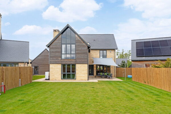 Lake Drive, Weldon, Corby, Northamptonshire, NN17 3FE