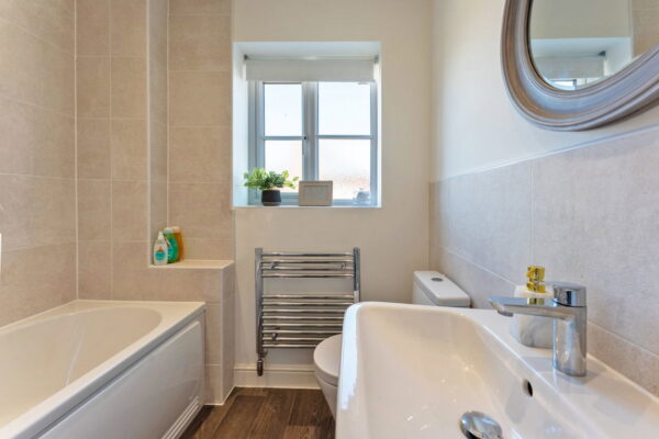 Straw Lane, Houghton Conquest, Bedford, Bedfordshire, MK45 3NZ