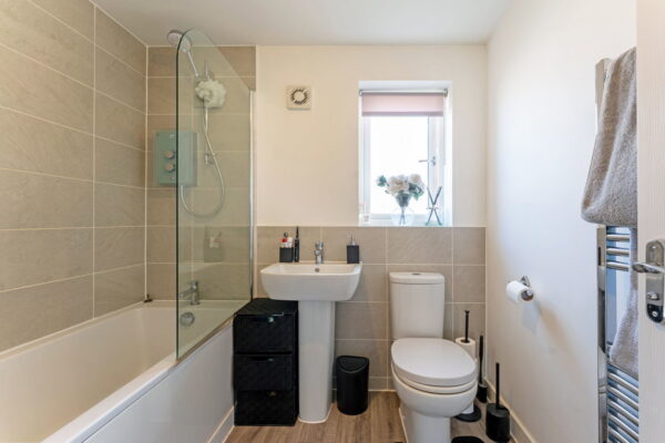 Silvester Road, Weldon, Corby, Northamptonshire, NN17 3FX
