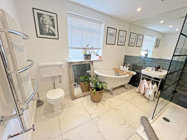 Magnolia Close, Leicester, Leicestershire, LE2 8PS
