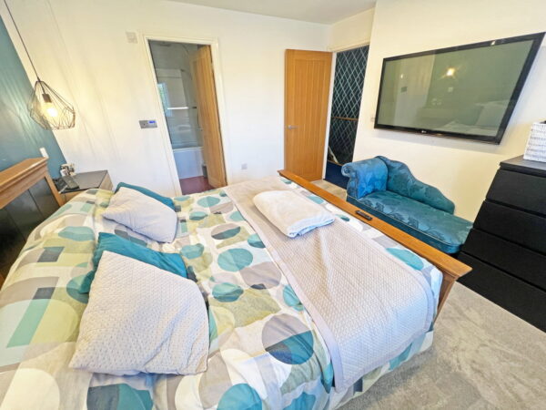 Guscott Road, Coalville, Leicestershire, LE67 4EG