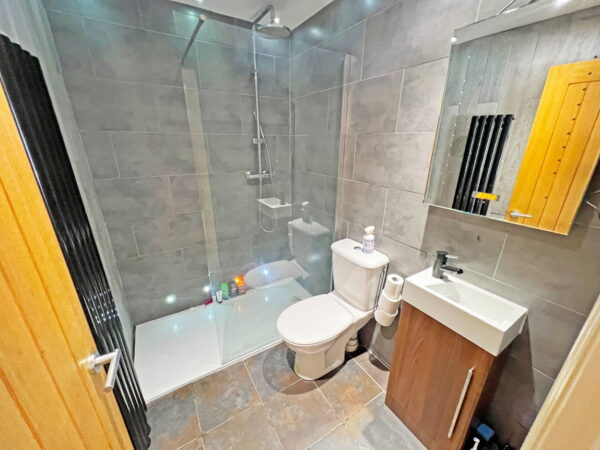 Guscott Road, Coalville, Leicestershire, LE67 4EG