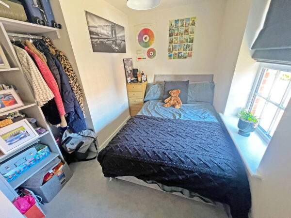 Hugglescote, Coalville, Leicestershire, LE67 2EZ