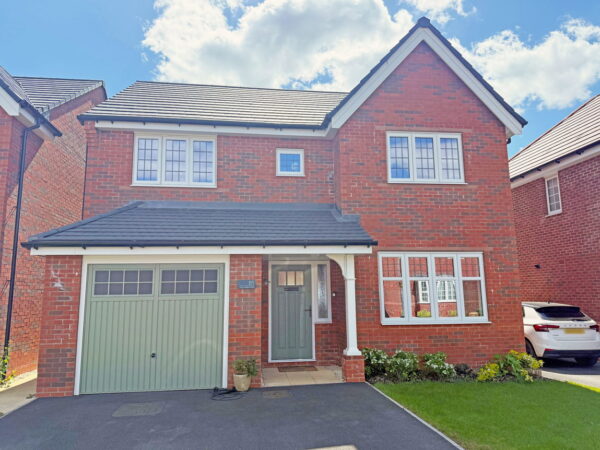 Partridge Road, Hinckley, Leicestershire, LE10 3ET