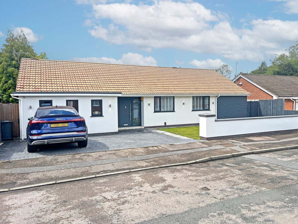 Magnolia Close, Leicester, Leicestershire, LE2 8PS