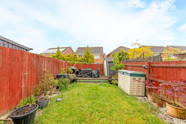 Magpie Close, Corby, Northamptonshire, NN18 8FJ