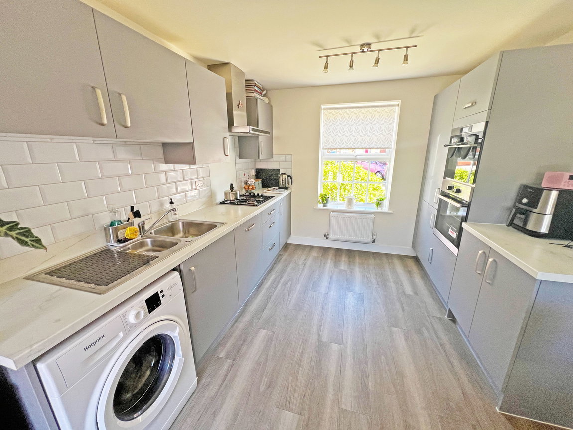 Hugglescote, Coalville, Leicestershire, LE67 2EZ
