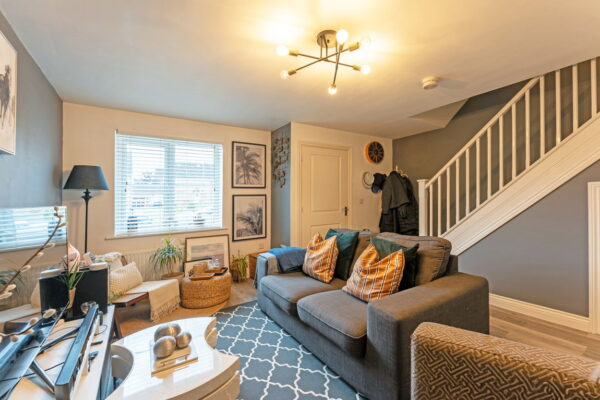 Magpie Close, Corby, Northamptonshire, NN18 8FJ