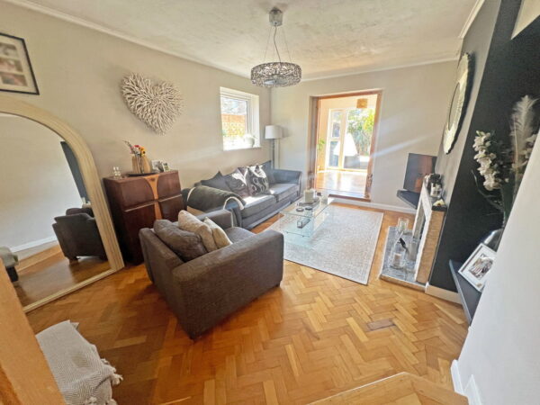 Gwendoline Drive, Countesthorpe, Leicester, Leicestershire, LE8 5SJ
