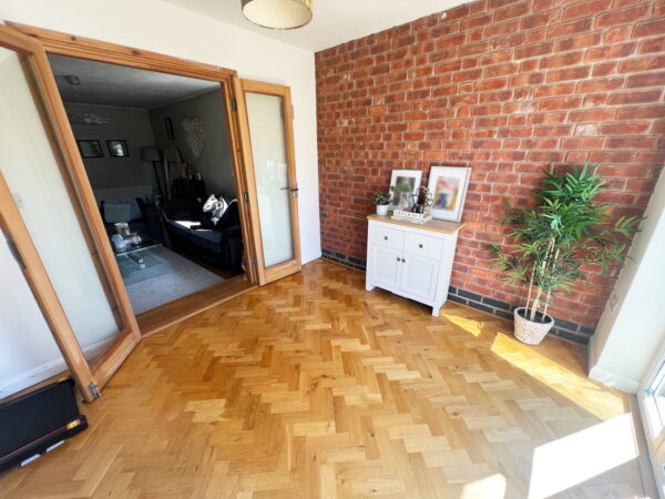 Gwendoline Drive, Countesthorpe, Leicester, Leicestershire, LE8 5SJ