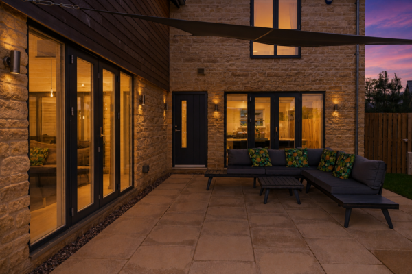 Lake Drive, Weldon, Corby, Northamptonshire, NN17 3FE